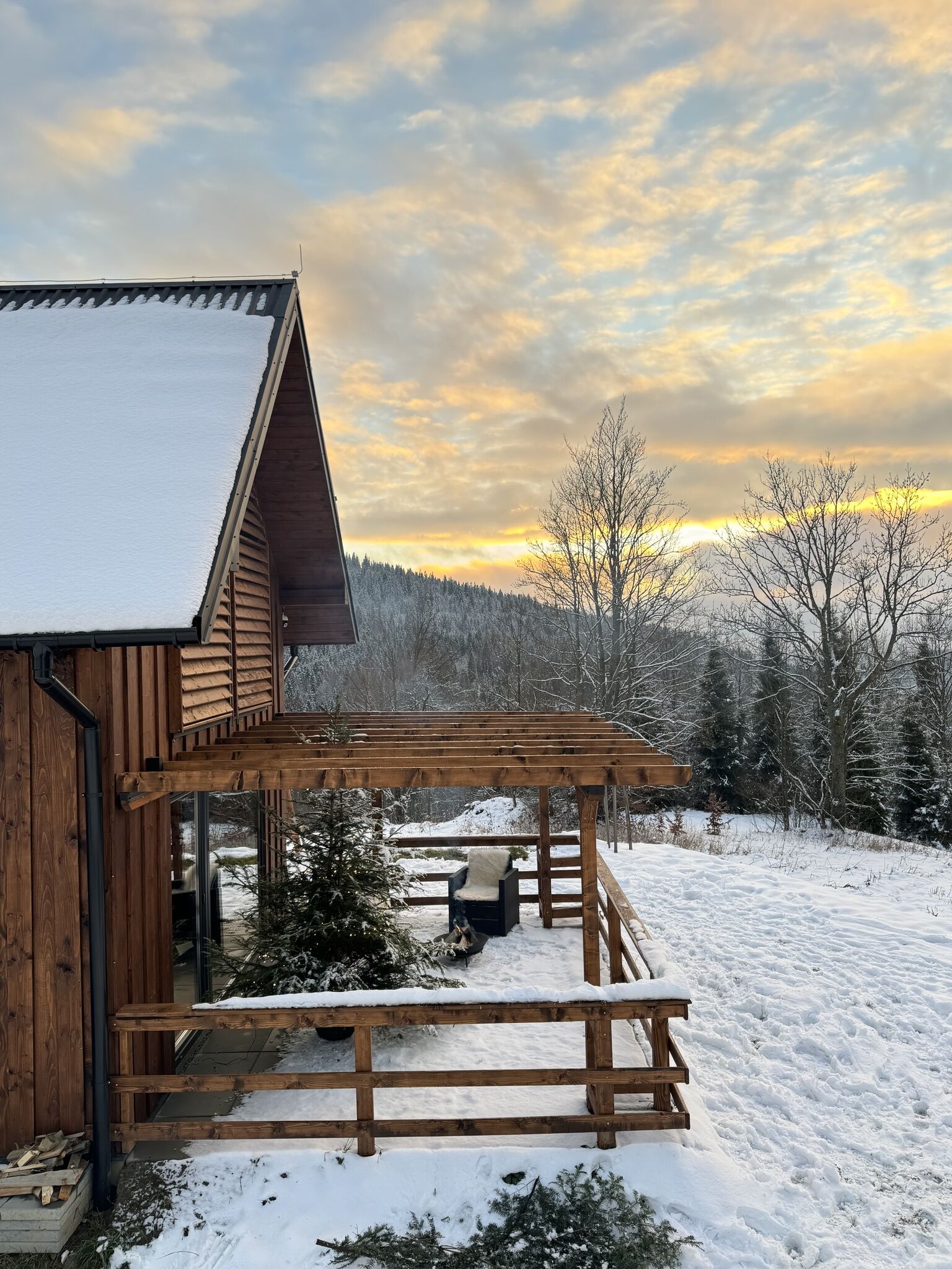 Dom Gorce Stodoła Obidowa