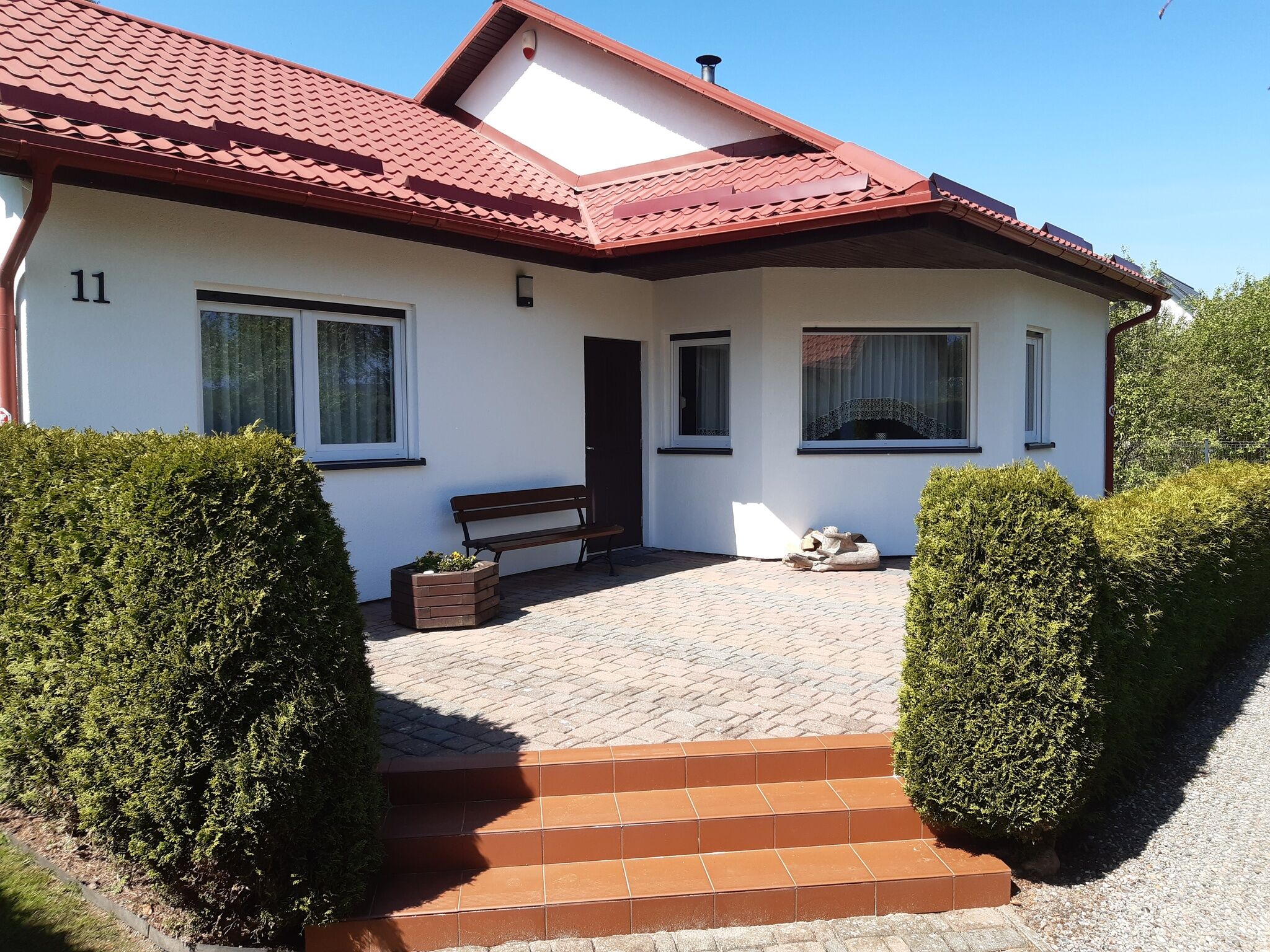 DOM Bursztyn Rusinowo