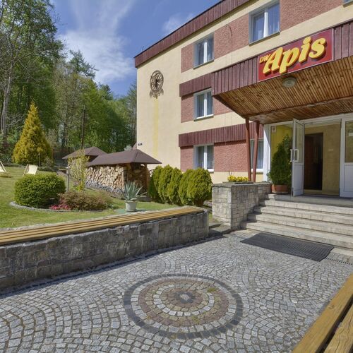 Dom Wypoczynkowy APIS Lądek Zdrój