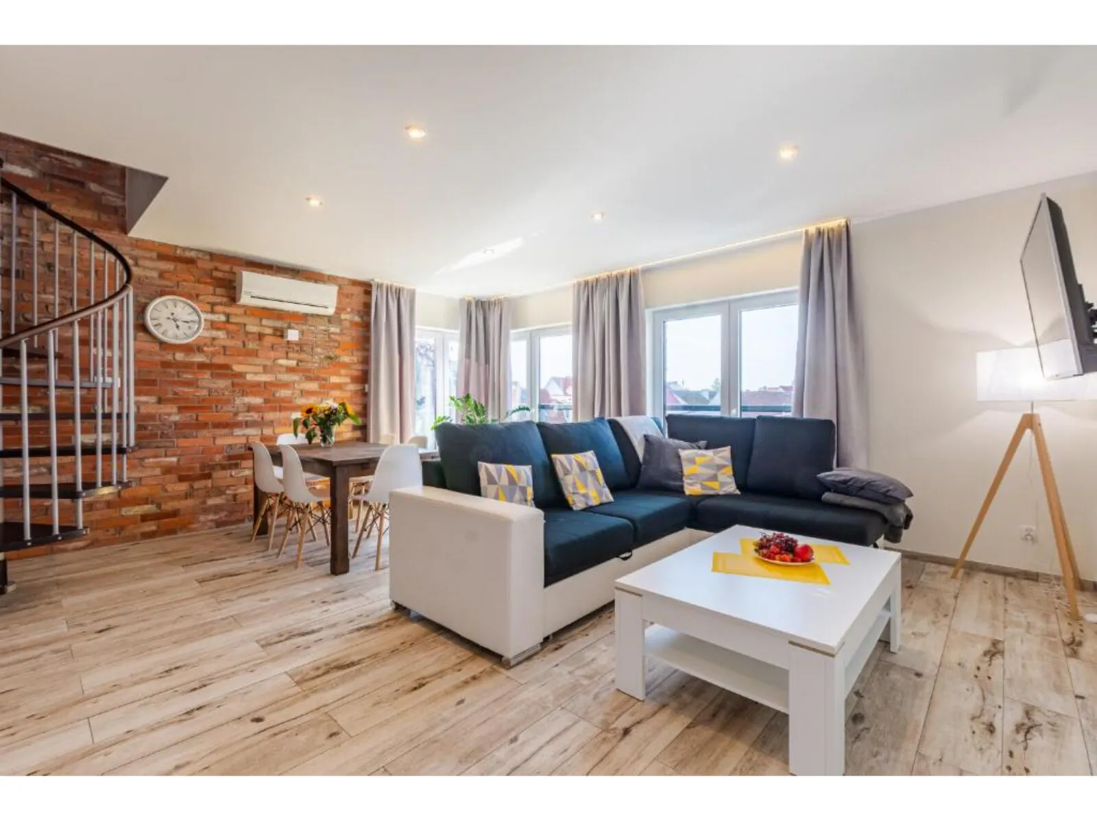 Apartamenty Apart99 by Q4Apartments