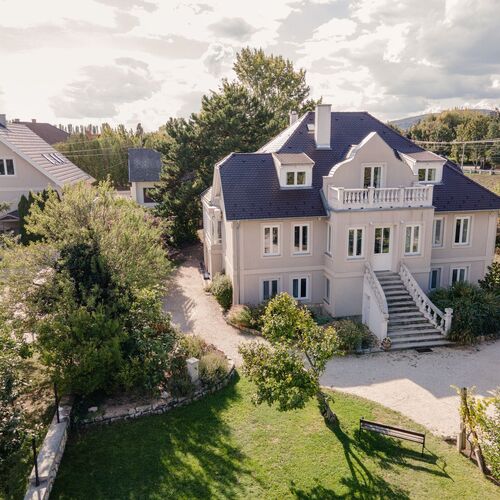 Manor House Inn Csopak