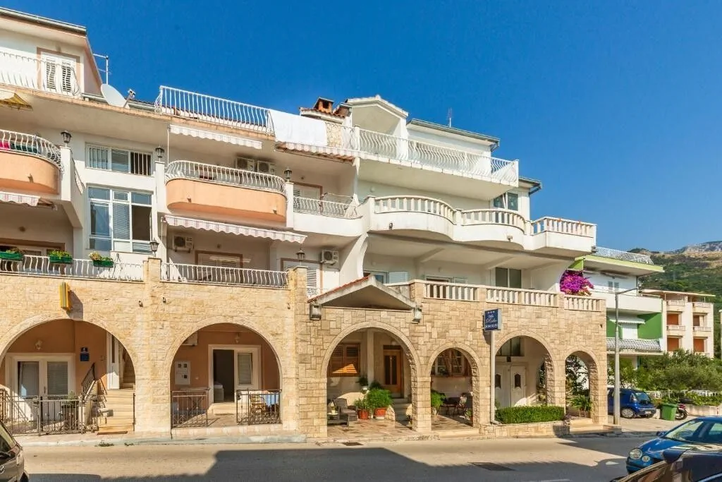 Apartments And Rooms By The Sea Tučepi, Makarska - 24679 Tučepi