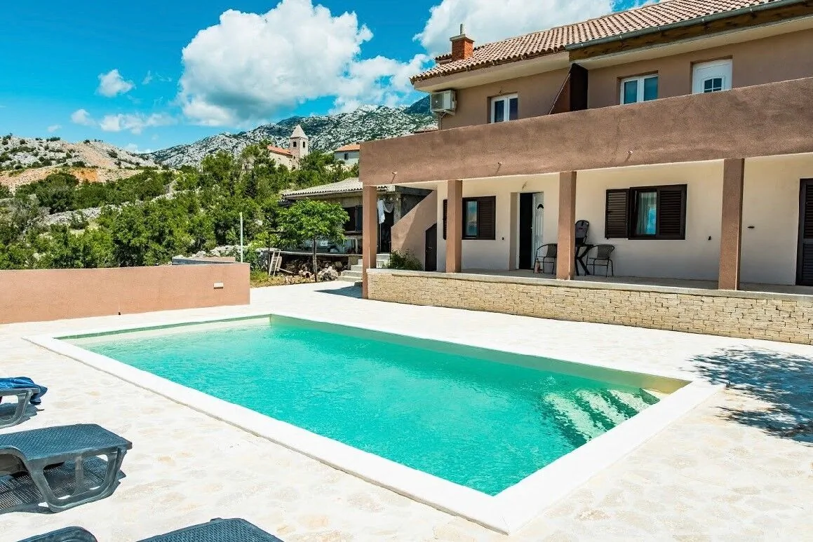 Family-friendly Apartments With Swimming Pool Lukovo Šugarje, Karlobag - 24896 Lukovo Šugarje