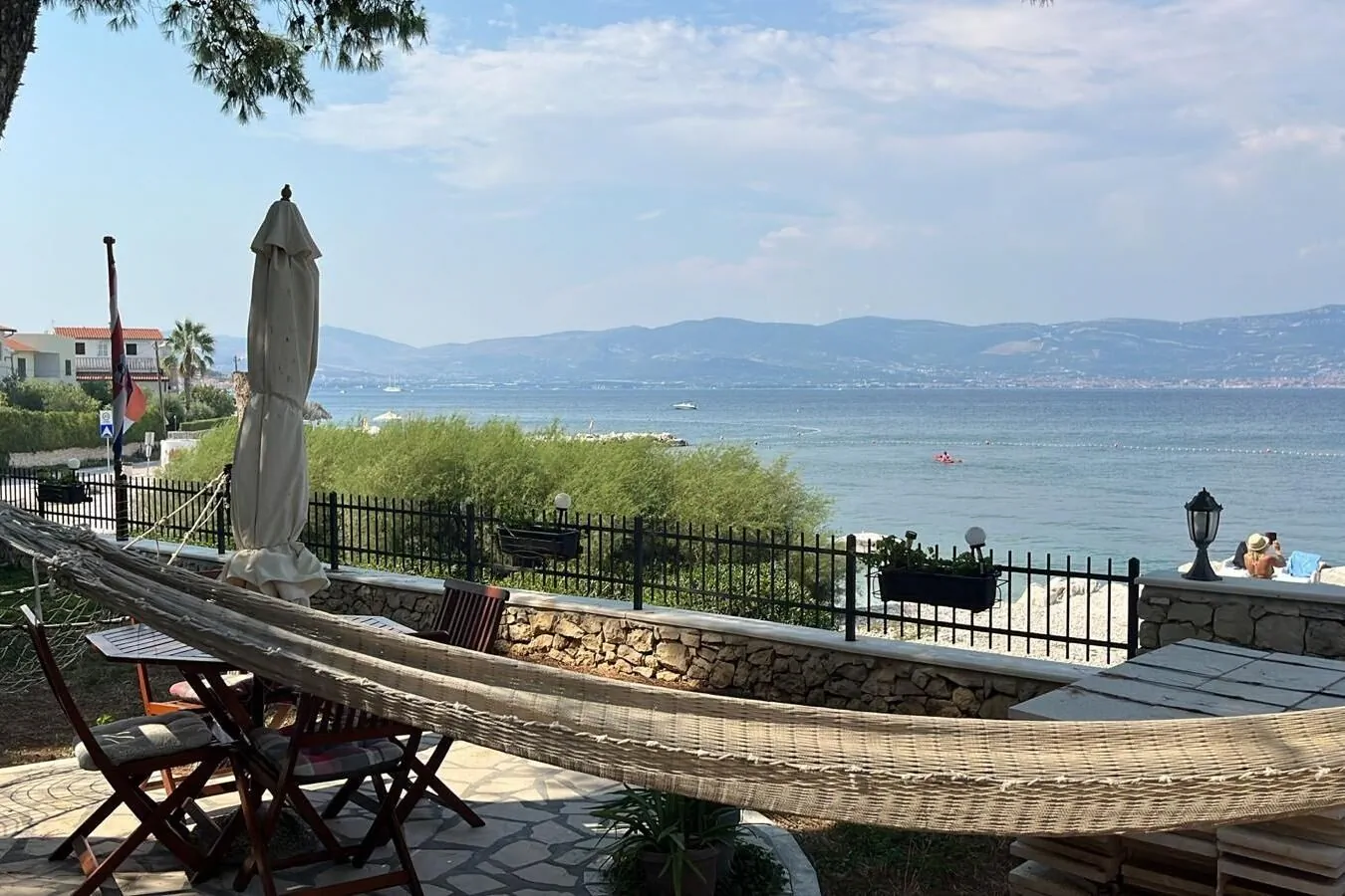 Apartments By The Sea Slatine, Čiovo - 25031 Slatine