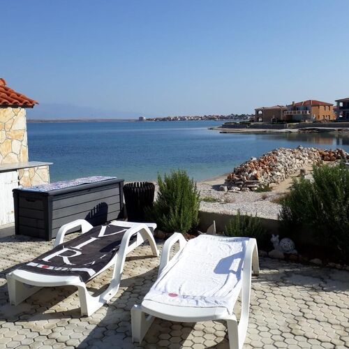 Apartmanok A Tenger Mellett Vir - 25052