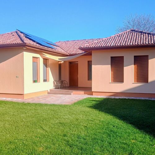 MediterranHouse Kiskunfélegyháza