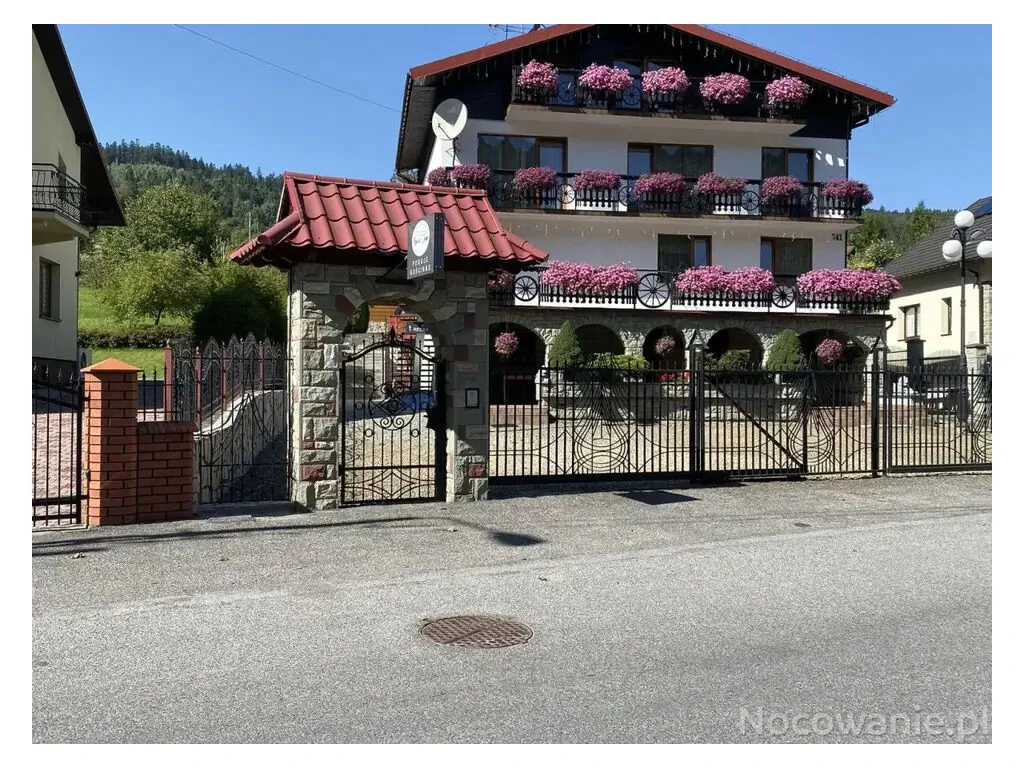 Apartamenty i Pokoje KAMESZKA