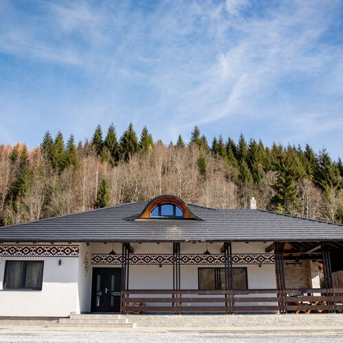 Pensiunea Lizucăi Botoş