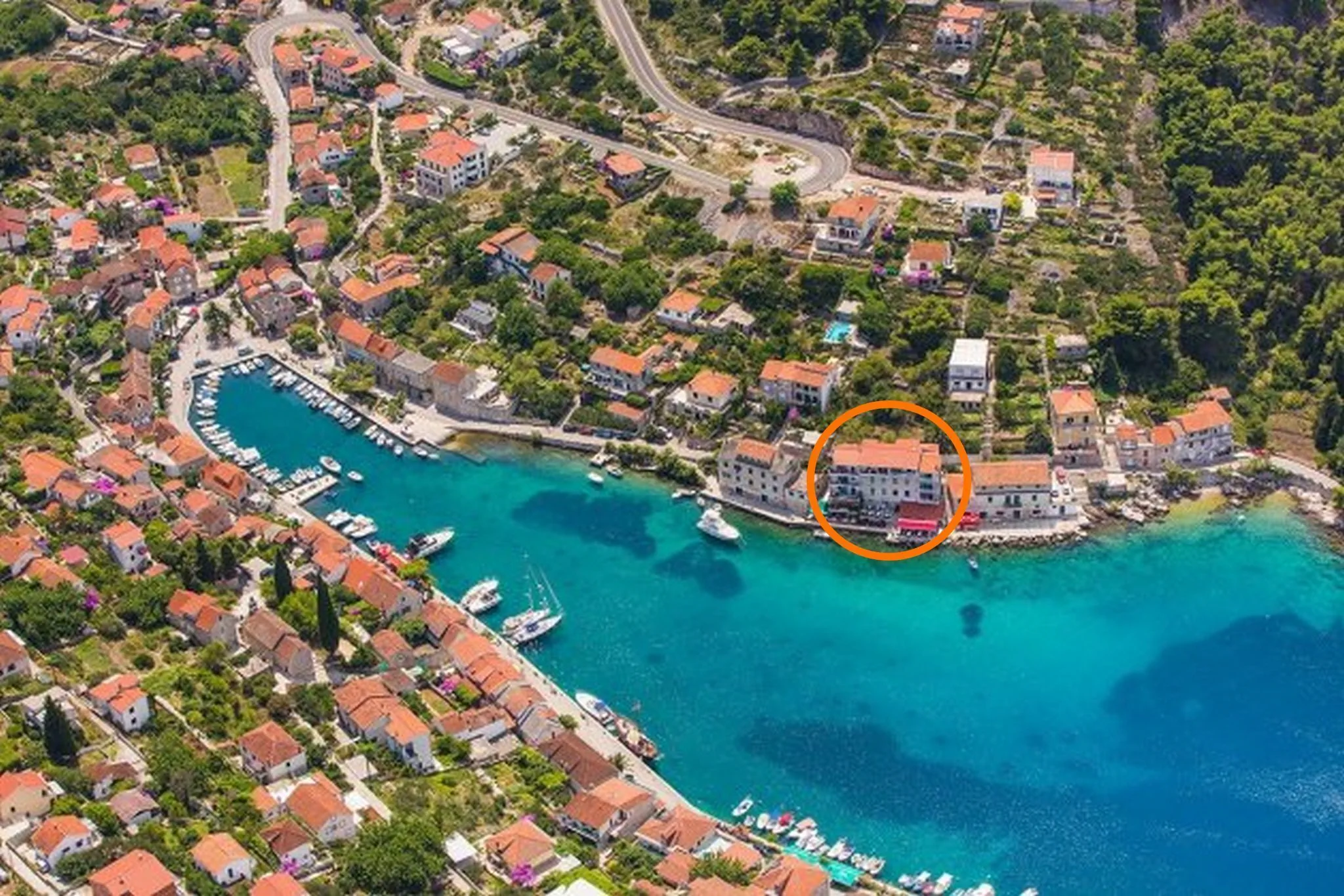 Apartments Seafront Paradise Stomorska