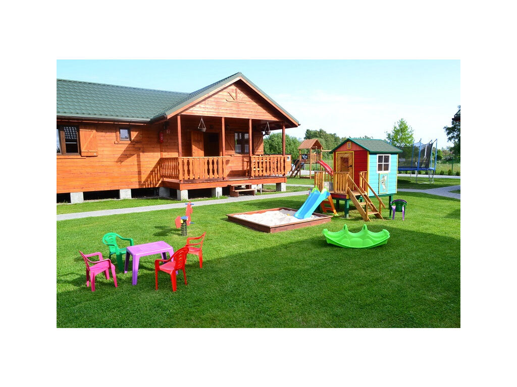 Domki Letniskowe Leniuch Dąbki