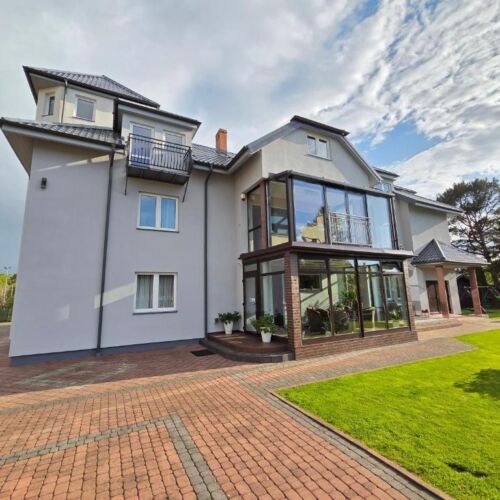 Apartamenty i pokoje Sosnowa 4 Dębki