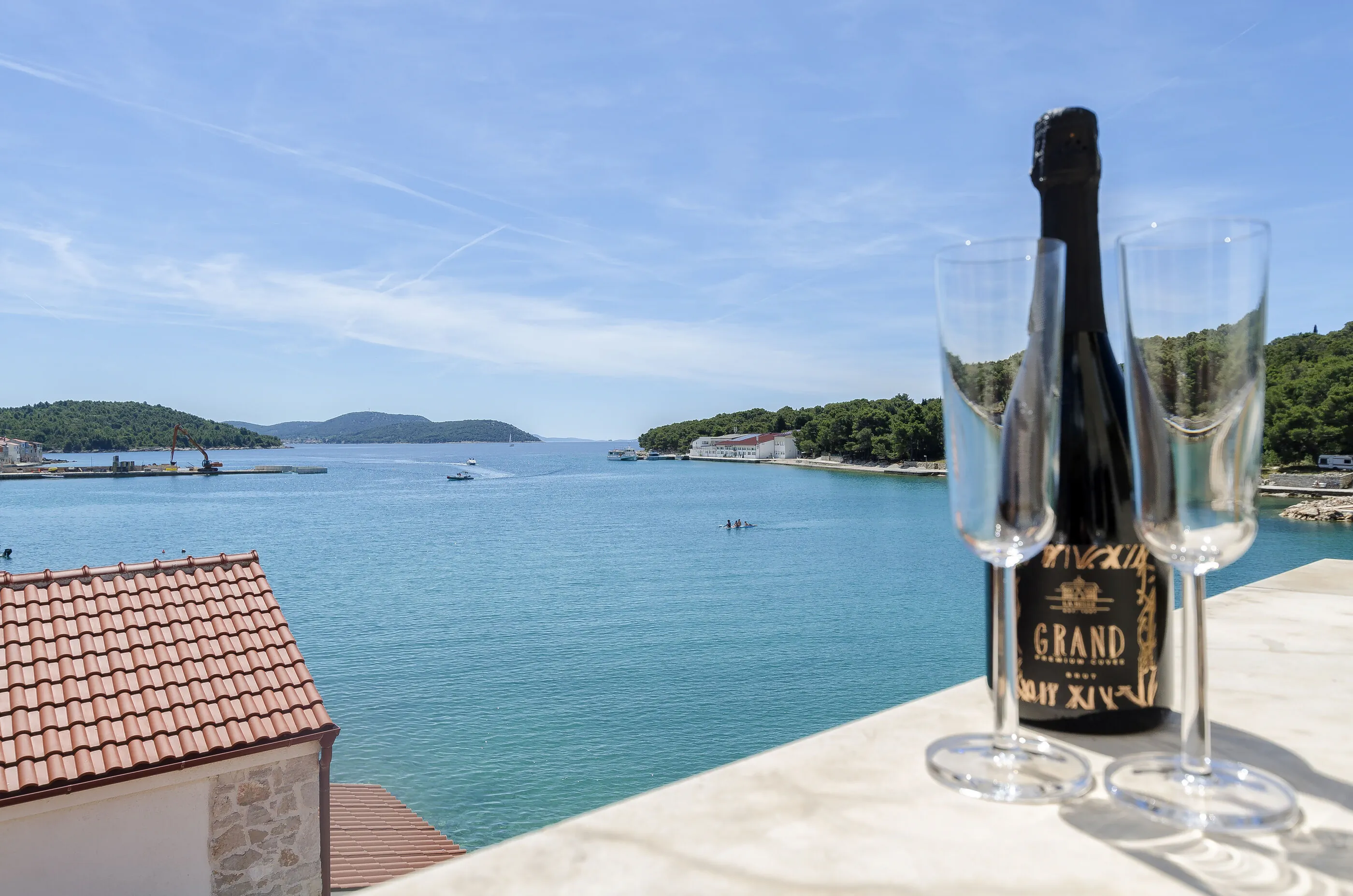 Apartment Mirni by the sea Prvic Luka