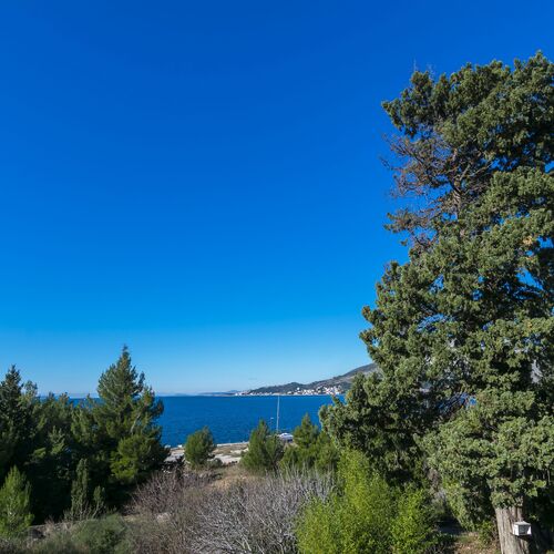 Apartments Pine and Sea Omis
