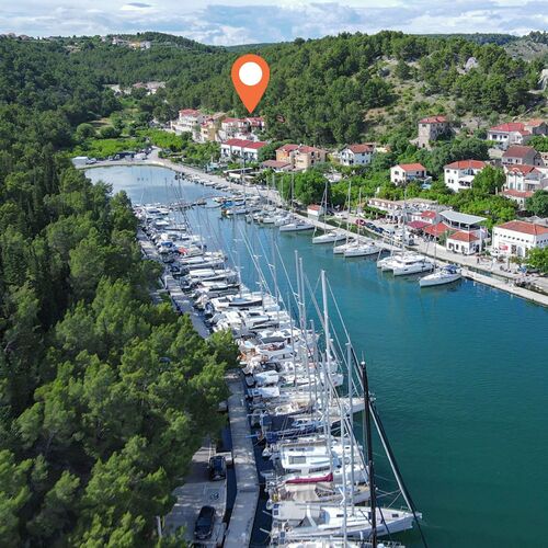 Apartment Škatula Skradin