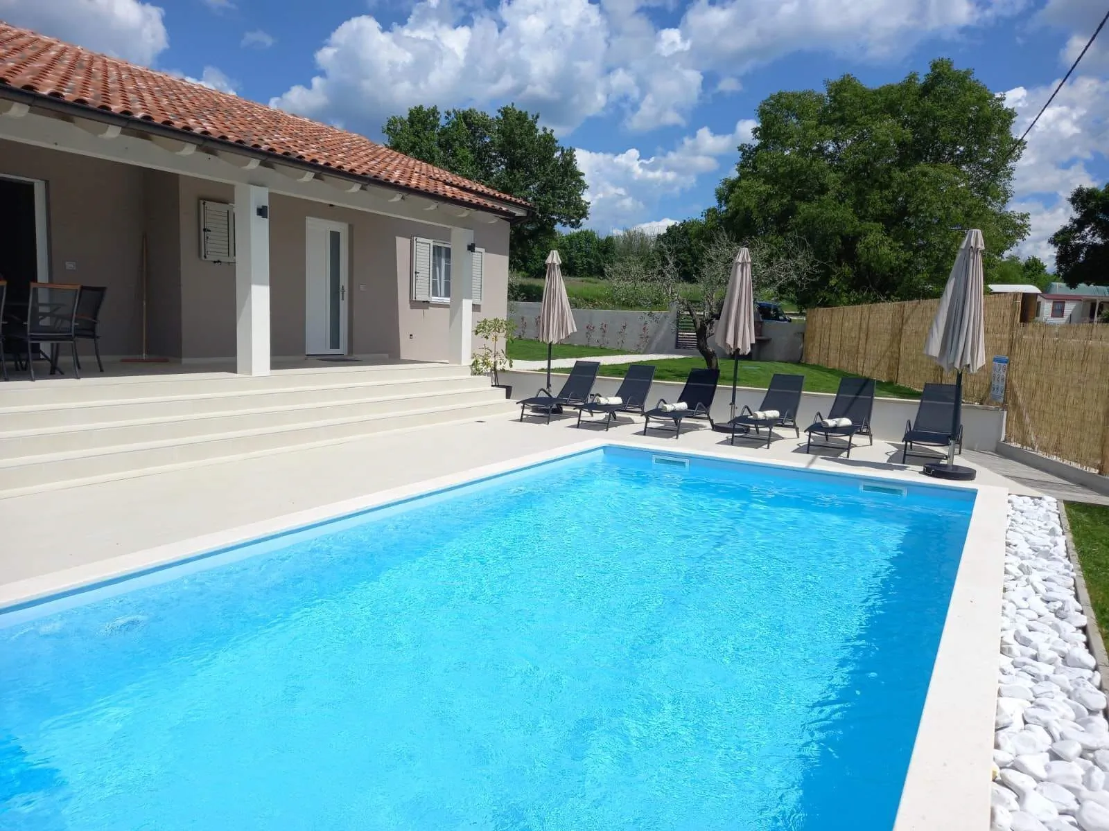 House Holiday house Milotici Tinjan