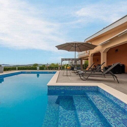 Ház Családok Részére Medencével Debeljak, Zadar - 25030 Debeljak