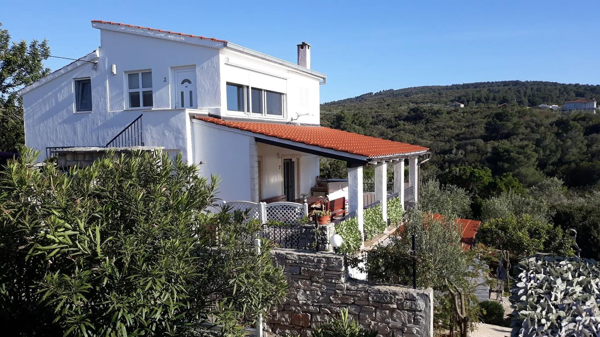 Apartments Tamara Necujam