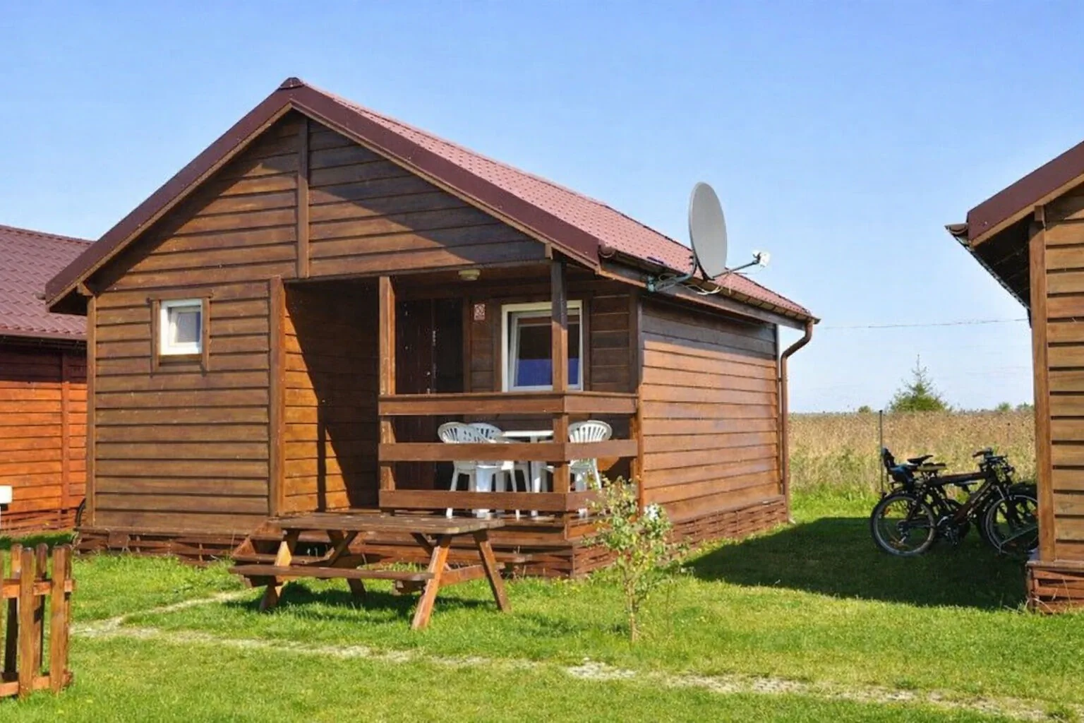 Domki Elza Jezierzany