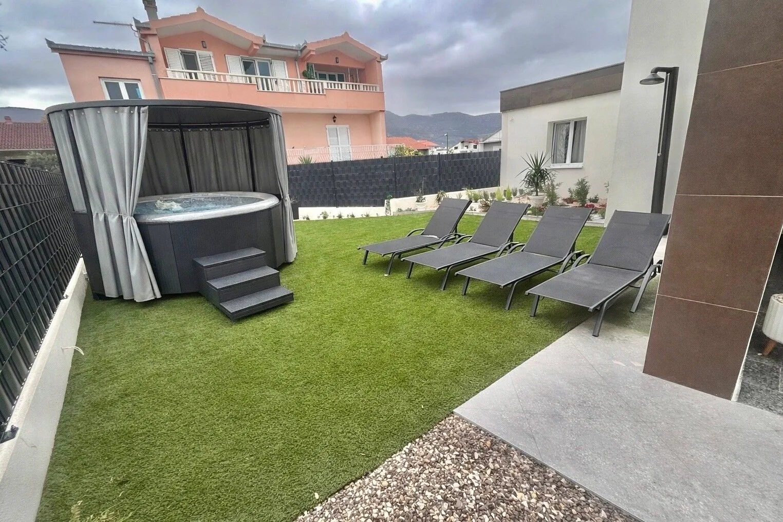 Apartments With Parking Space Kaštel Štafilić, Kaštela - 25136 Kaštel Štafilić