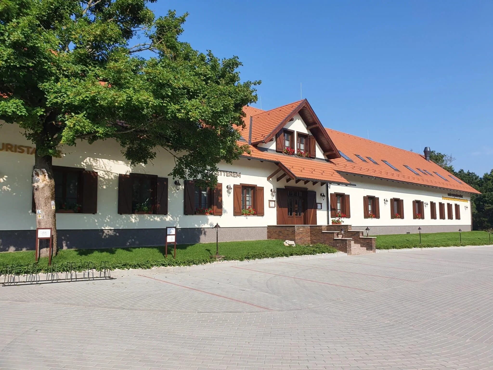 Esterházy Fogadó Gánt