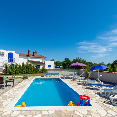 Apartman Trget - CIO668