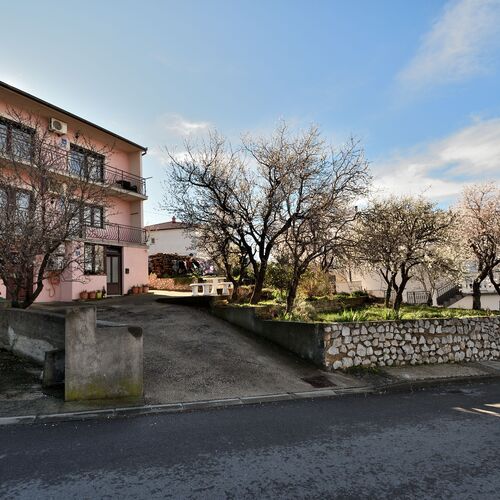 Apartments Nina i Harry Senj