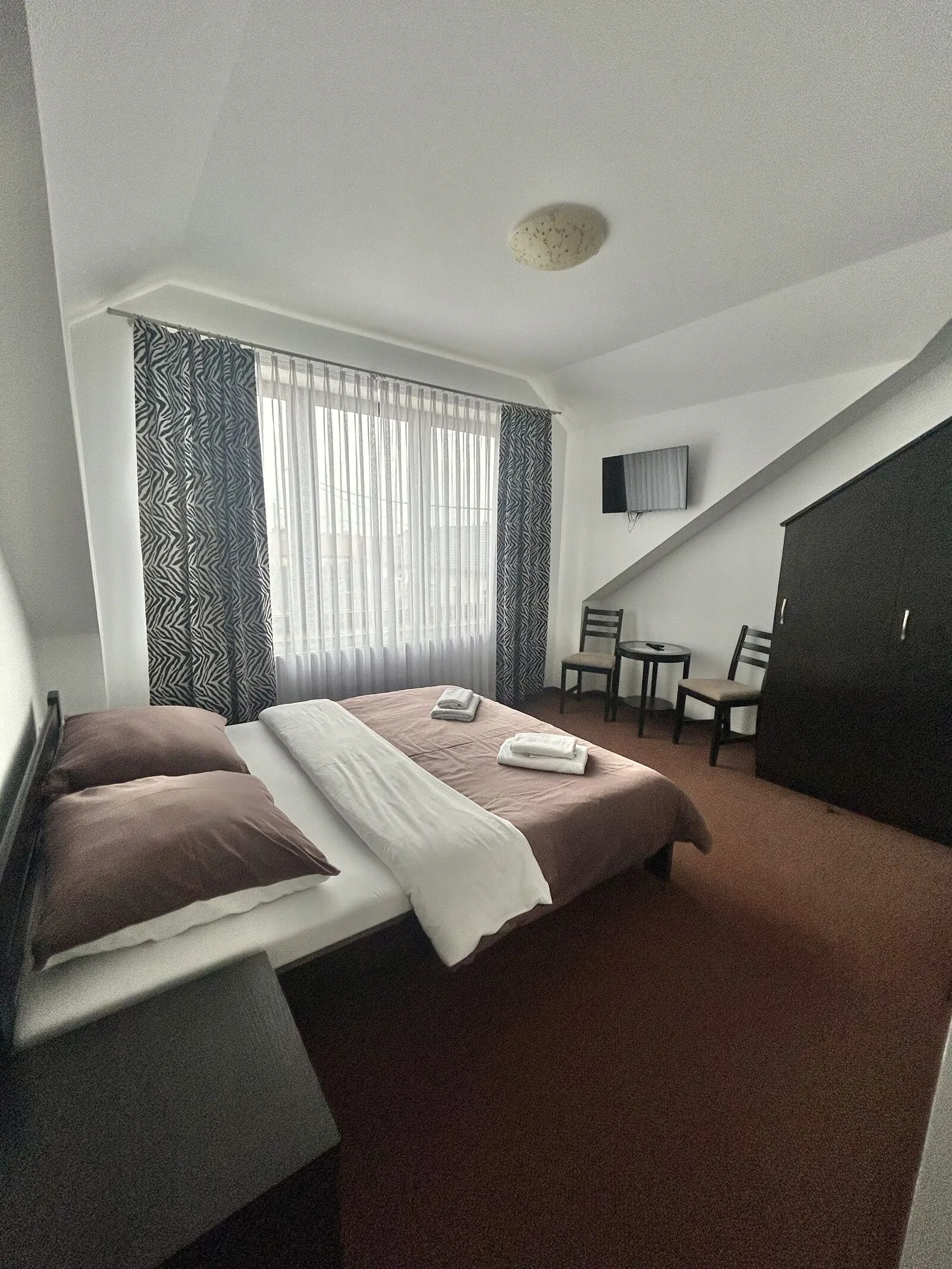  Restauracja - Noclegi Kołek Pogórze