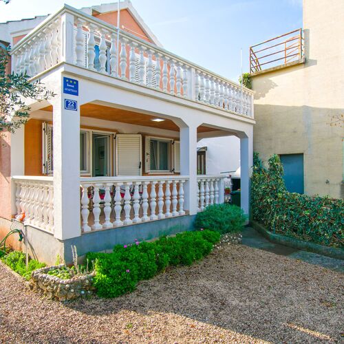 Apartment Veža Zdrelac