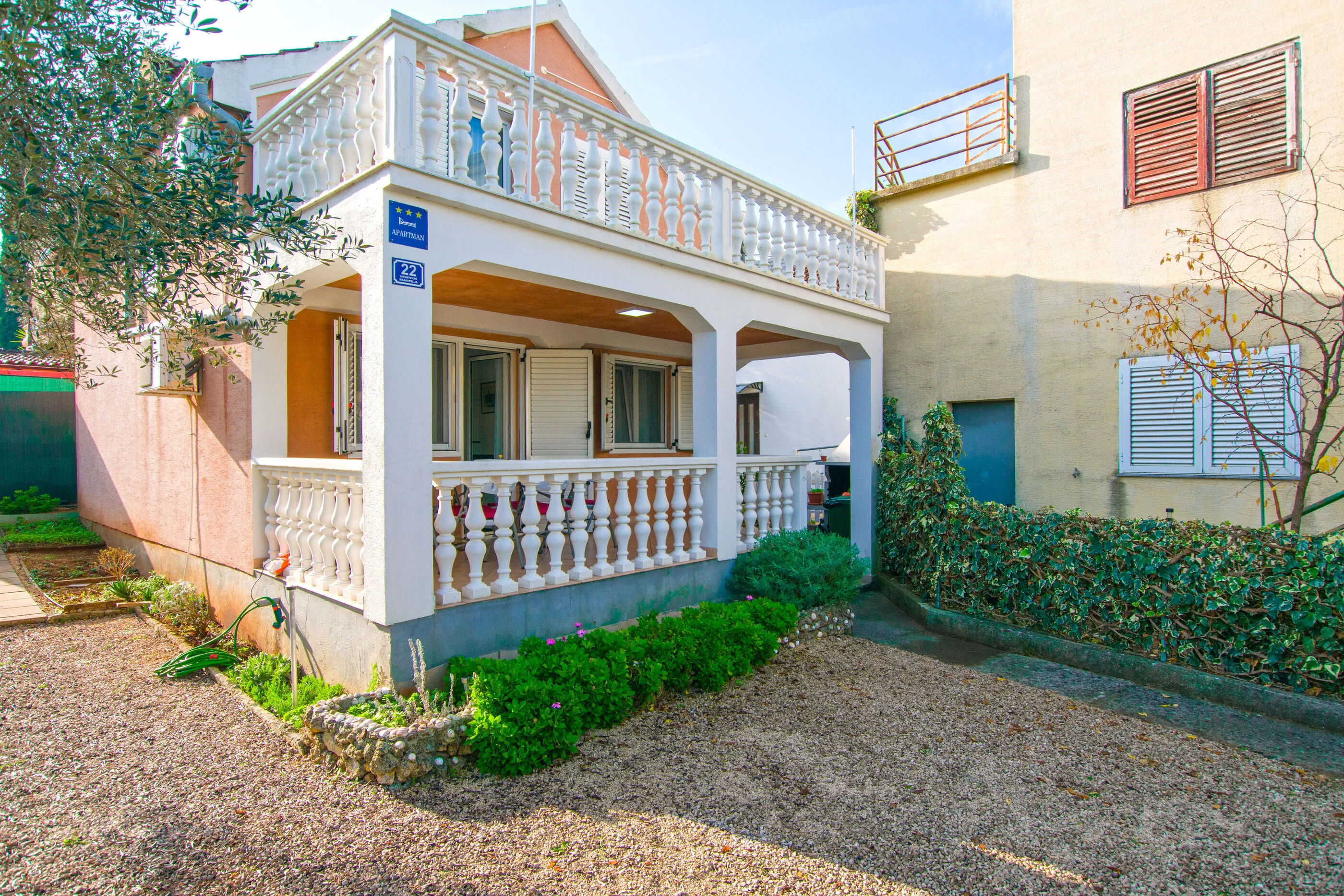 Apartment Veža Zdrelac