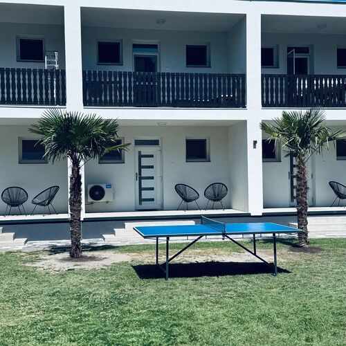 Balaton a kertben, Villa, Balatonfenyves