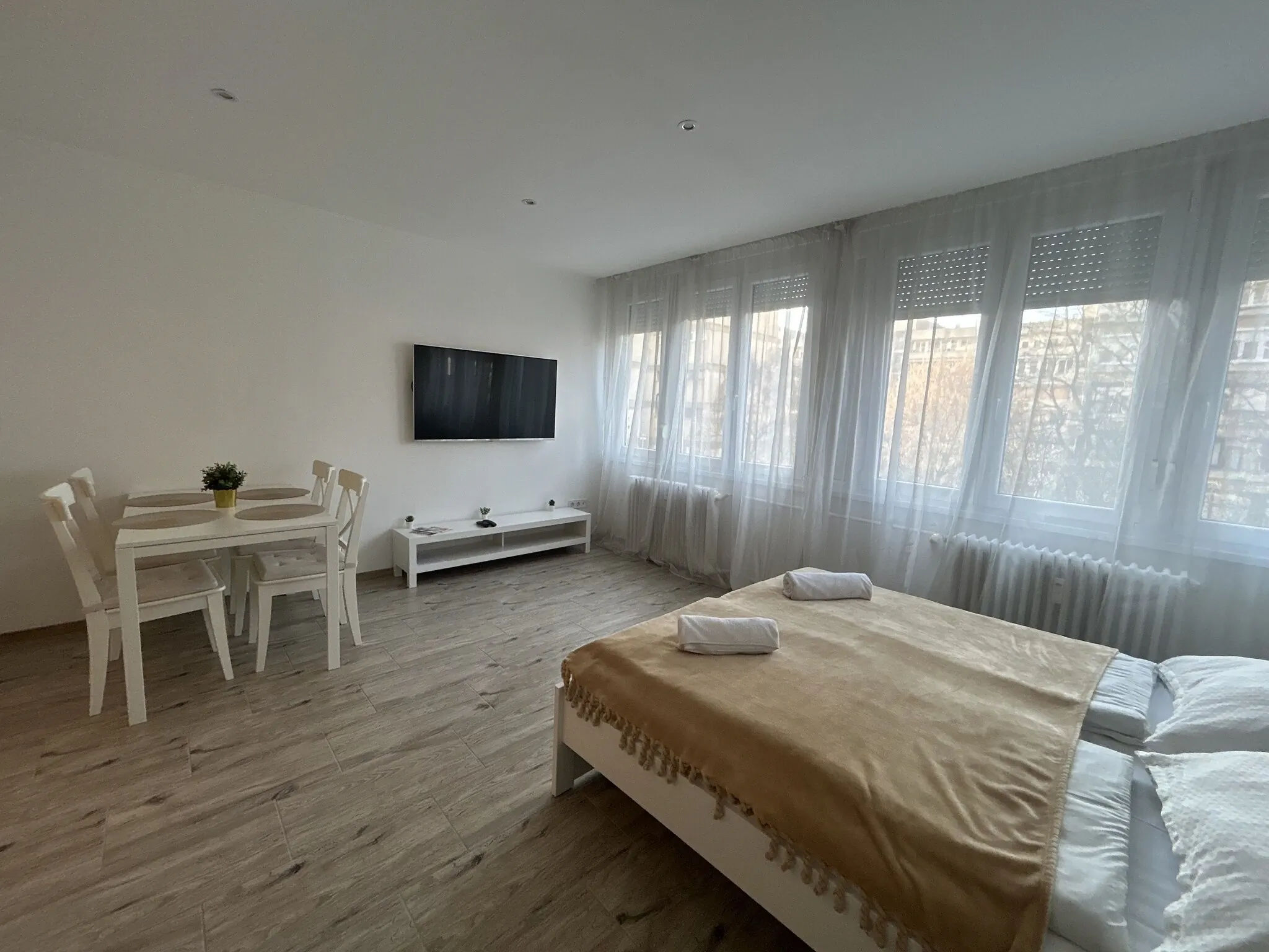 Arany Light Studio Apartman Salgótarján