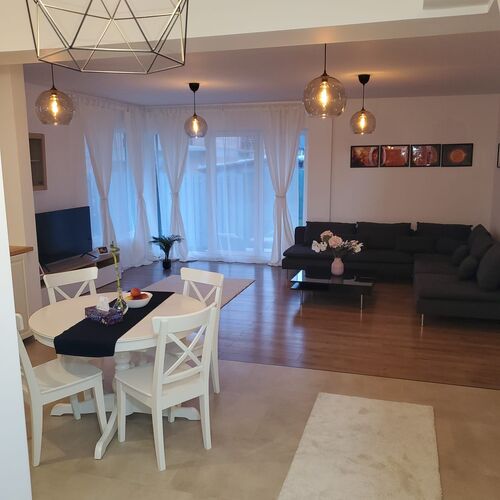 Galaxy Residence Villa Otopeni