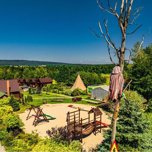  Siedlisko Carownica Family & Wellness Lechów