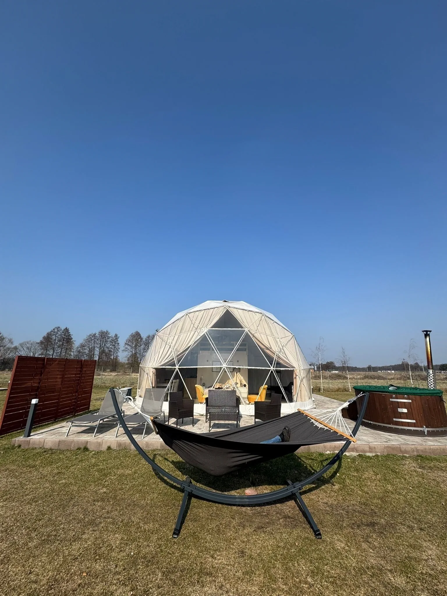 Ranczo Targówka - glampy i domy Malanów