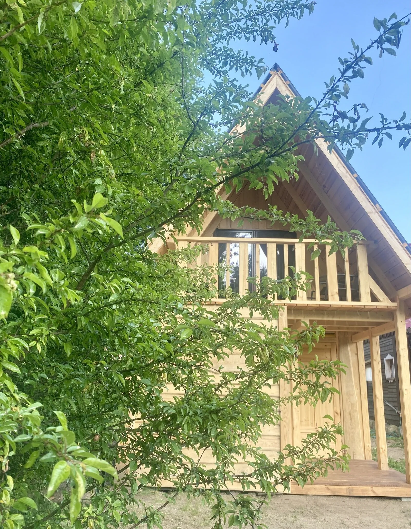 Domki nad Krutynią-prywatne zejście do rzeki Krutyński Piecek