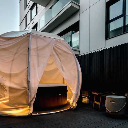 Urban Deluxe | Igloo Jacuzzi Terrace & Sauna București