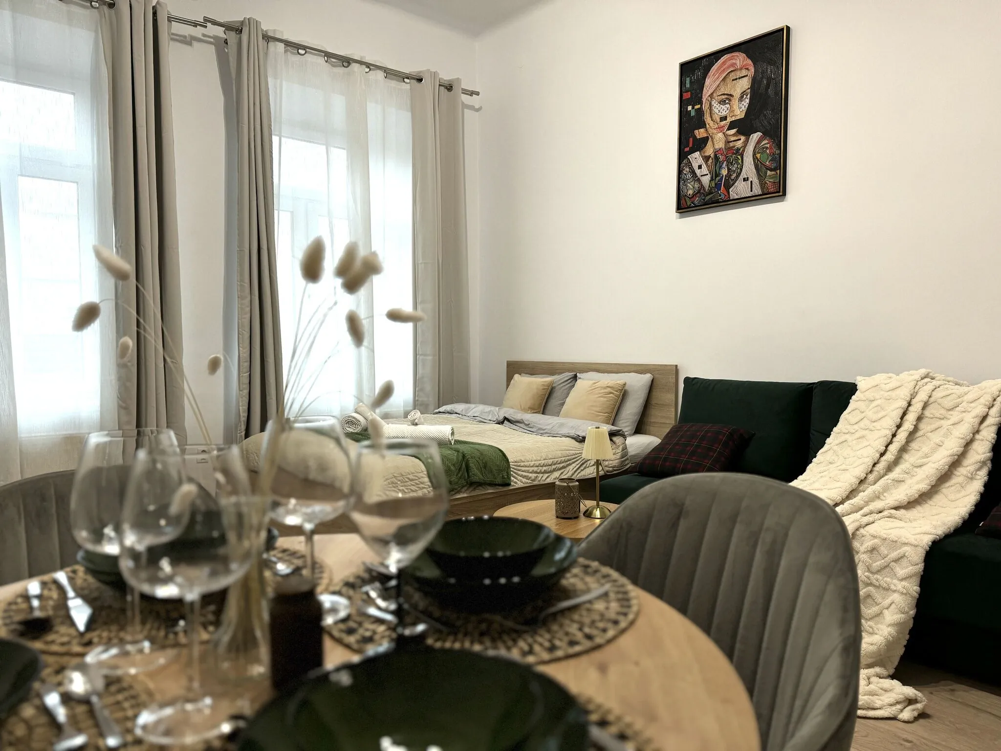 Comfy Apartment next to Main Station Old Town Kraków