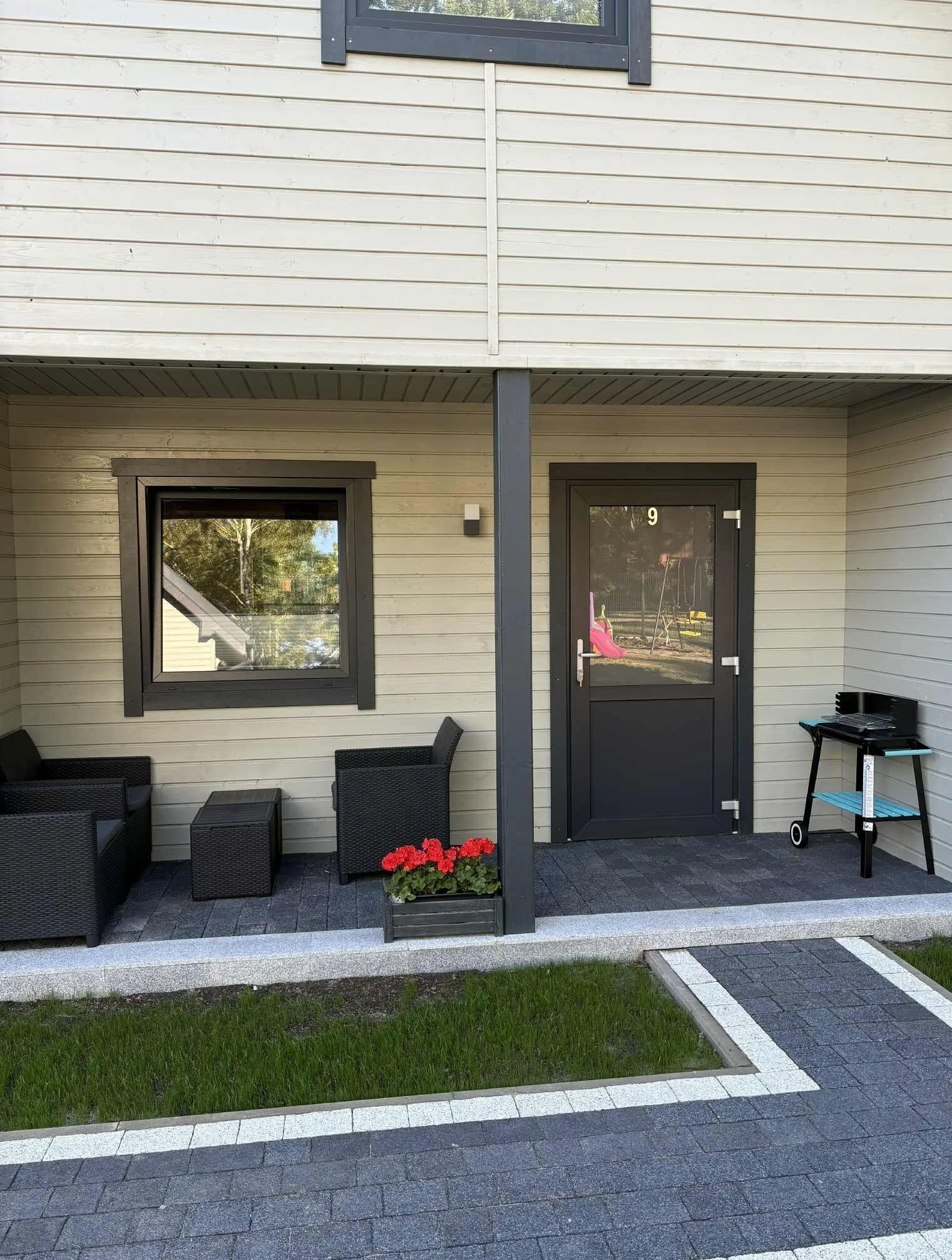 Szare Domki Mrzeżyno