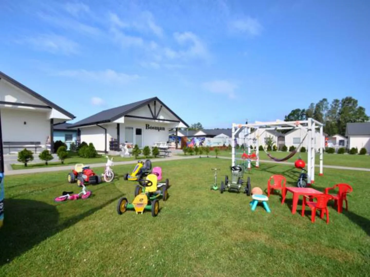 Bosman domki letniskowe Dąbki