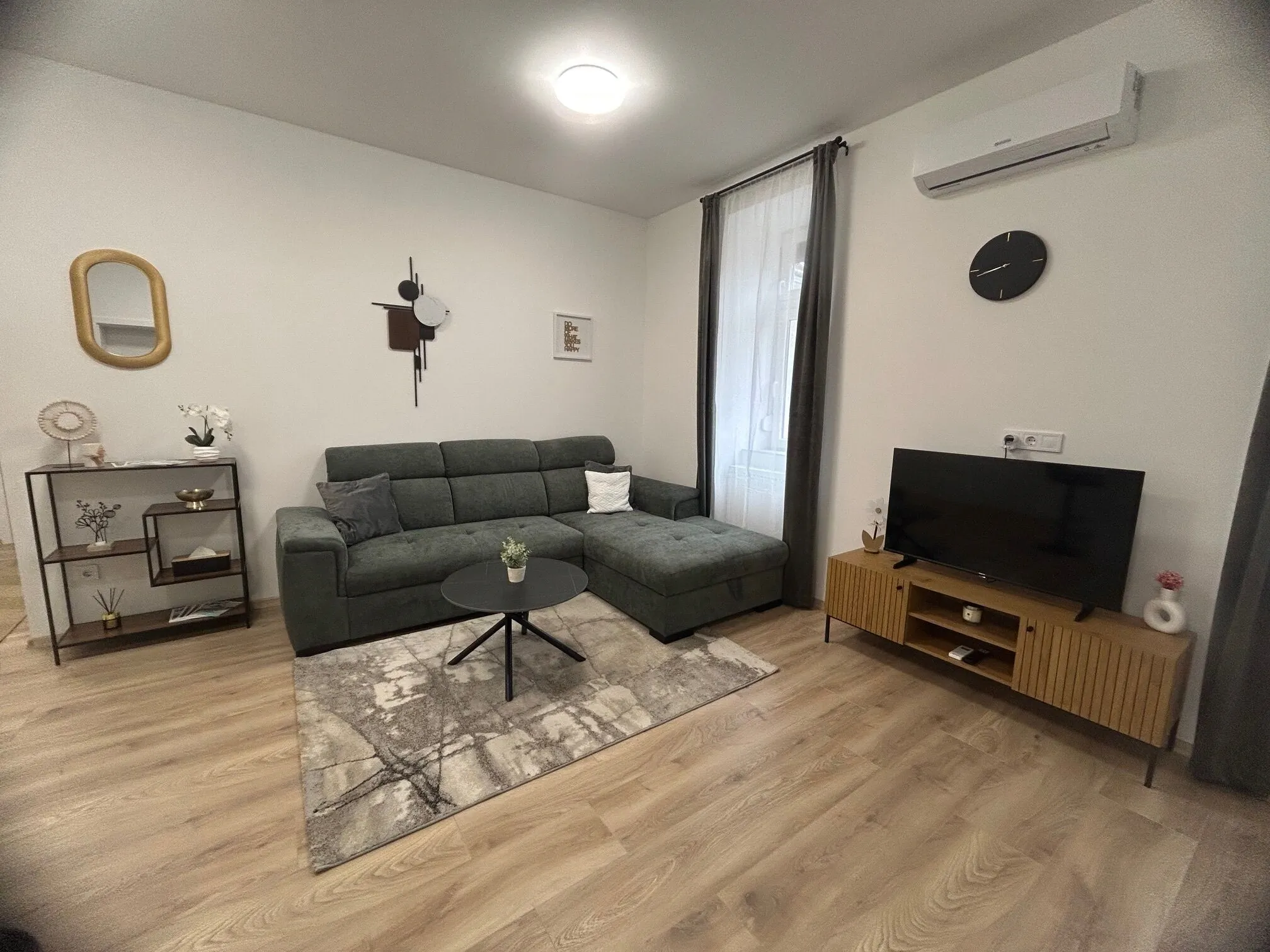 R03 Central Residence Sopron