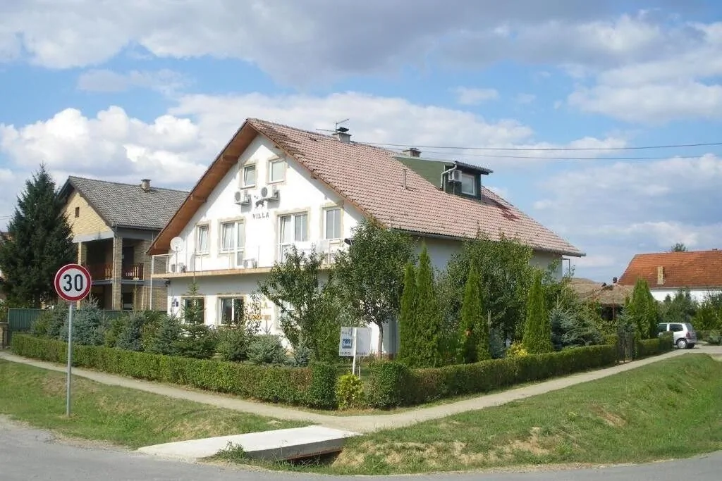 Apartments And Rooms With Parking Space Bilje, Slavonija - 25232 Bilje