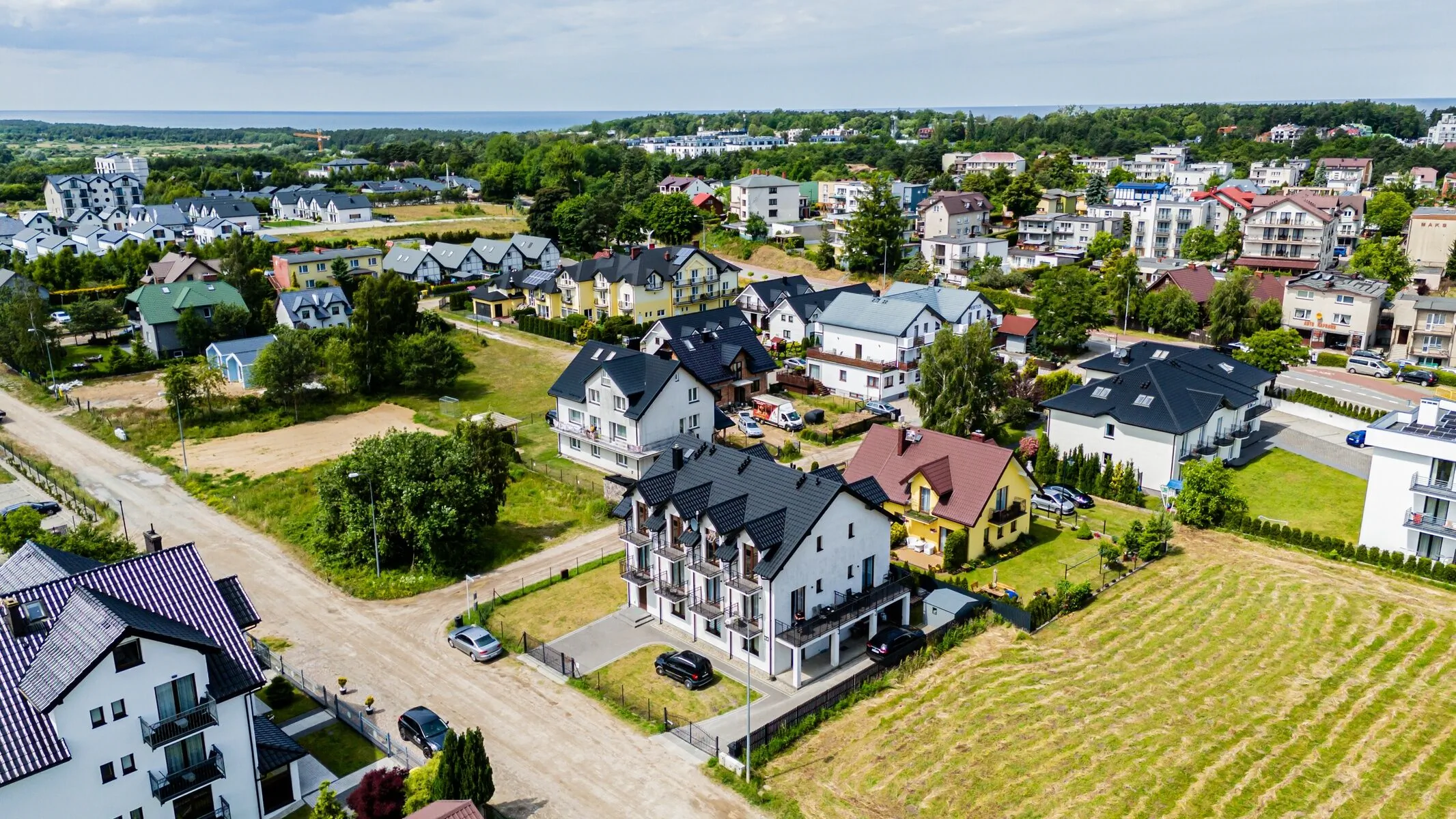 Marlen – Komfortowe Pokoje i Apartamenty w Jastrzębiej Górze