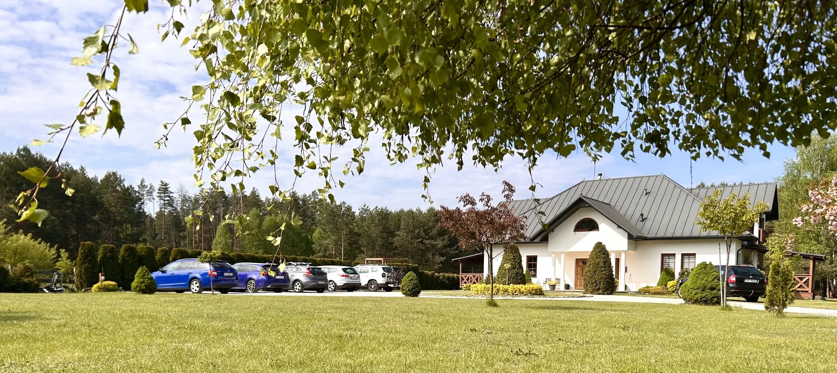 Brzozowy dworek I Winnica Lipowiec