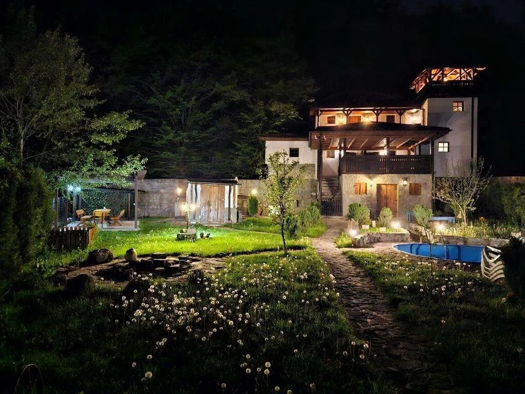 Casa cu Turn Sărata-Monteoru