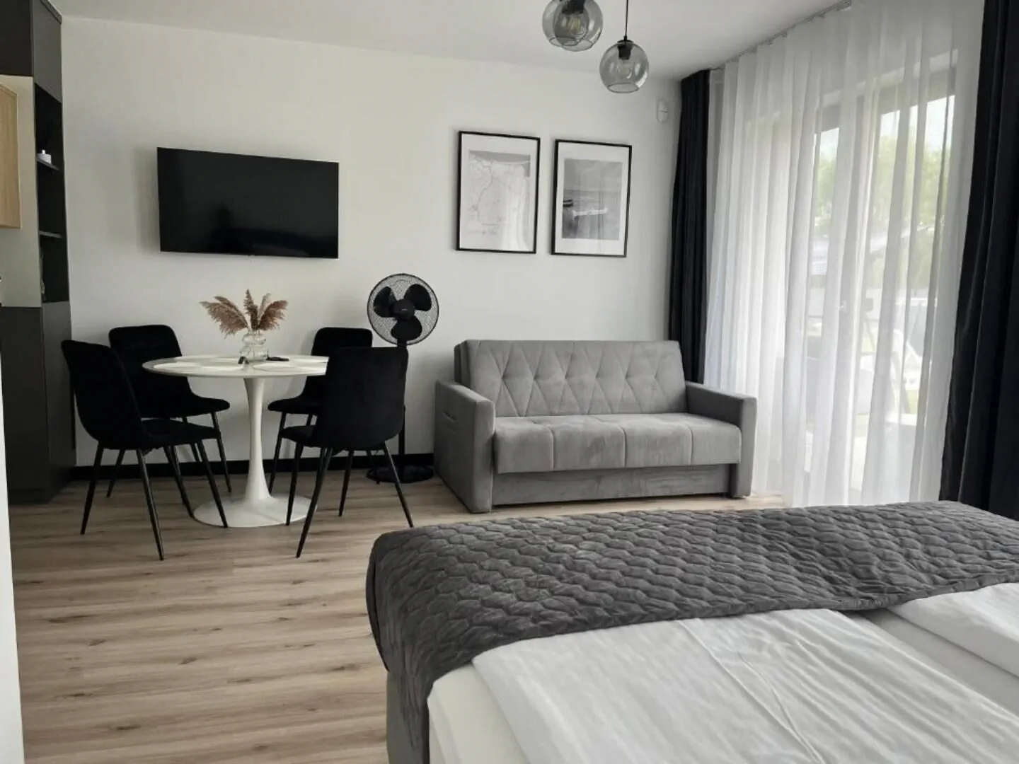 Albian Pokoje Jantar