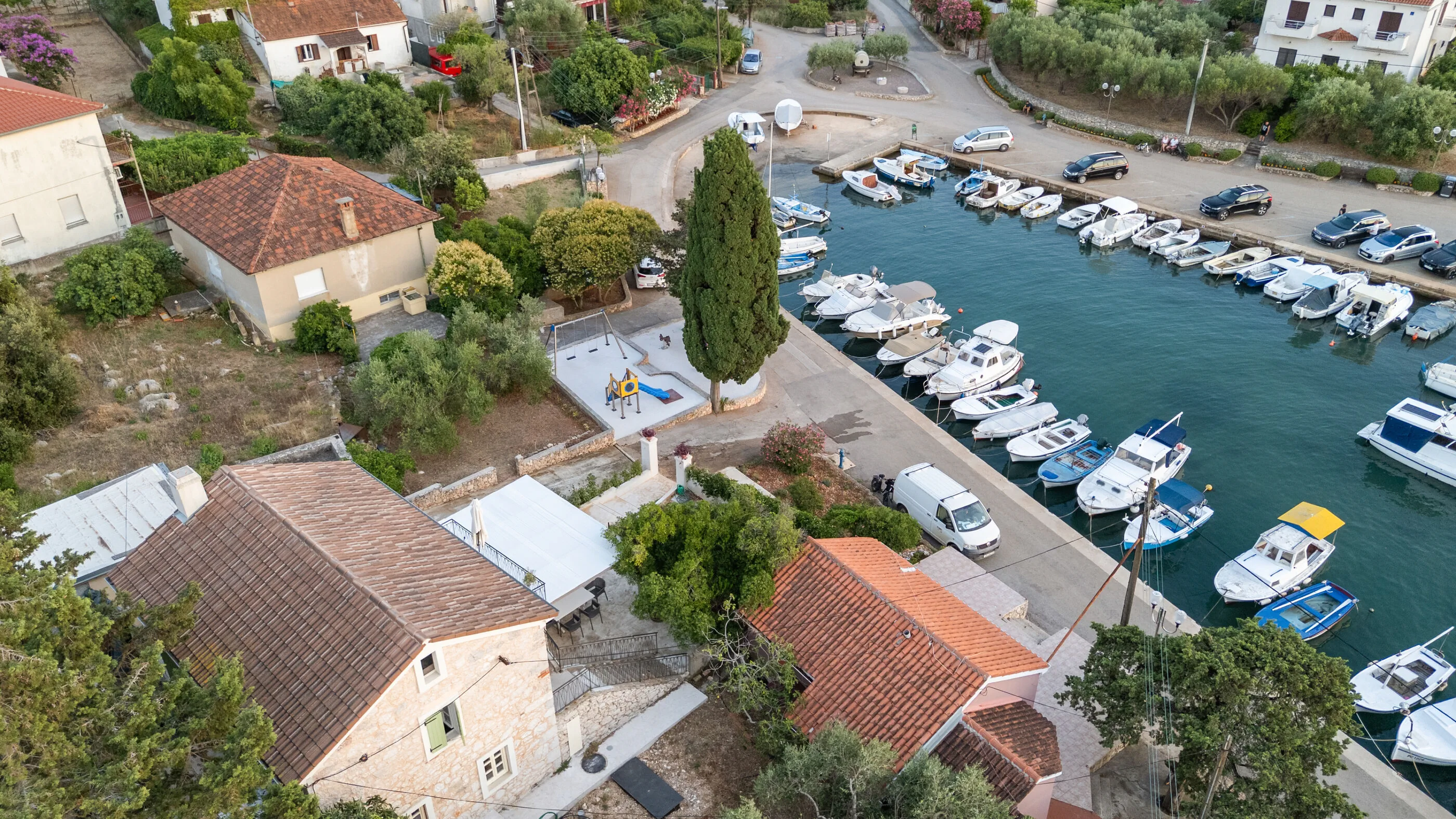 Apartment Harbor Heritage Suite Ugljan