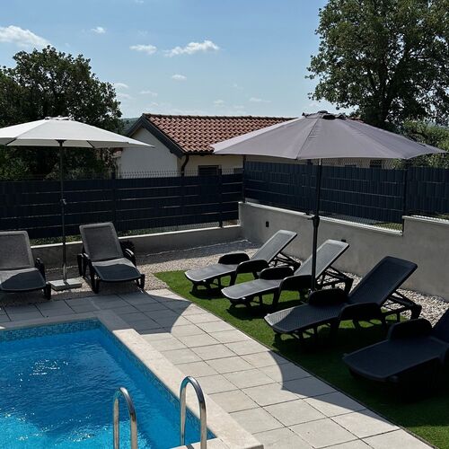 Holiday House With A Swimming Pool Kaštel, Central Istria - Središnja Istra - 23470 Kaštel