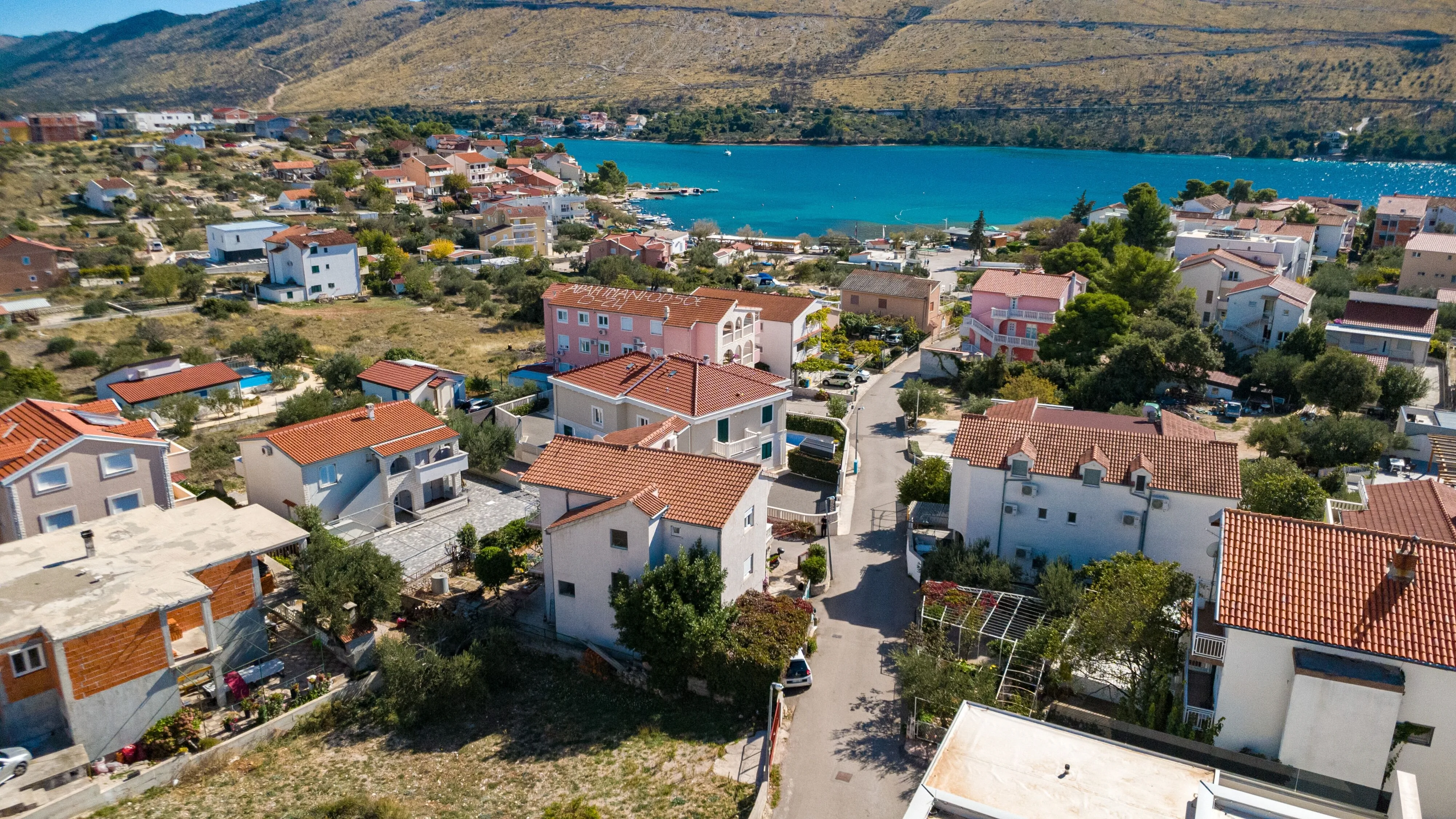 Apartments With Parking Space Grebaštica, Šibenik - 24821 Grebaštica