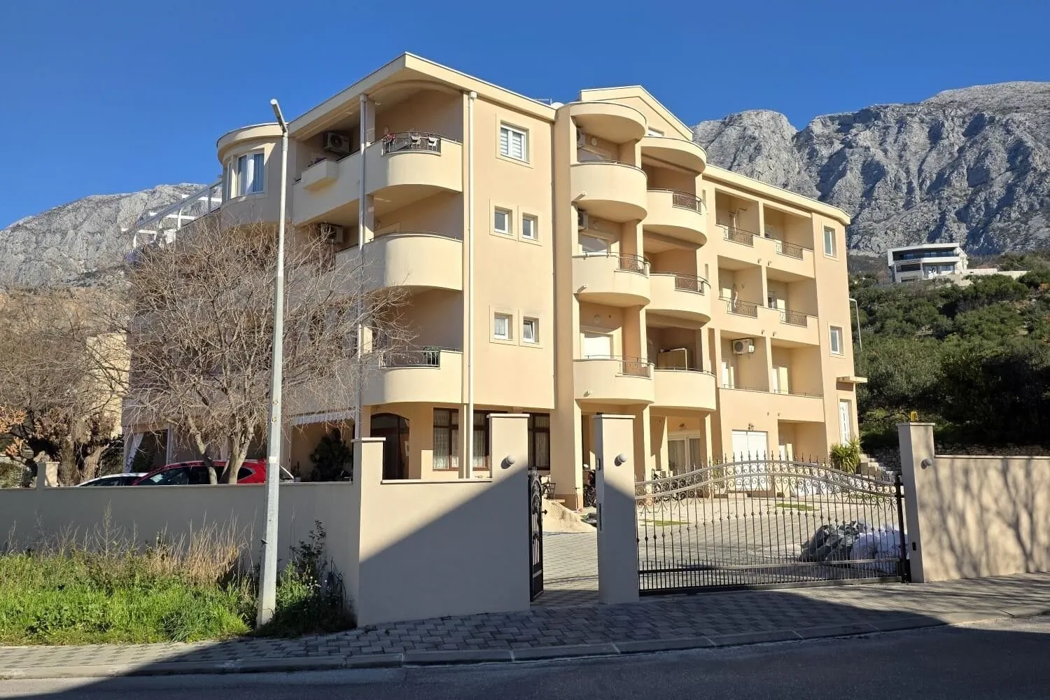 Apartments By The Sea Tučepi, Makarska - 25180 Tučepi
