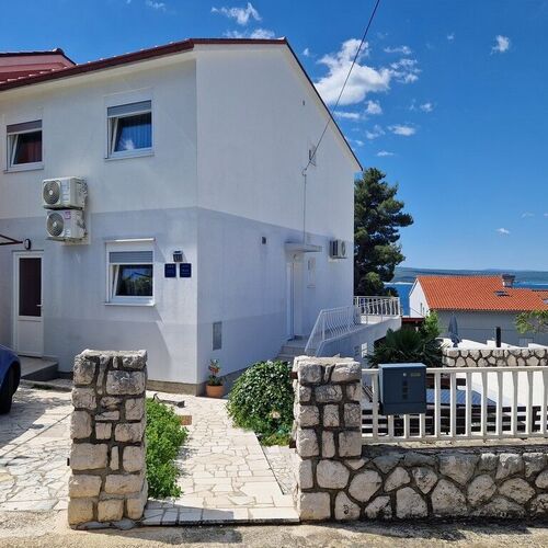 Apartments With Parking Space Dramalj, Crikvenica - 25226 Dramalj